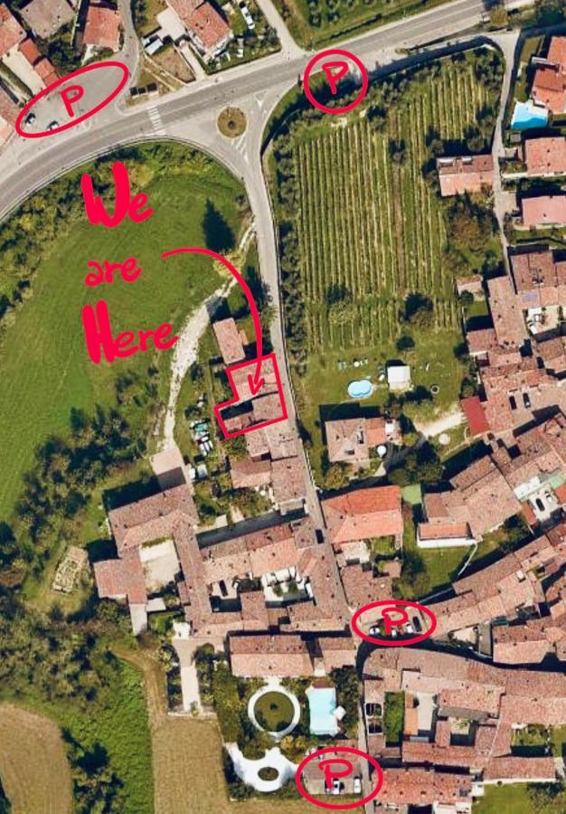 Corte Vezzola Bilocale Emma Puegnago Eksteriør bilde